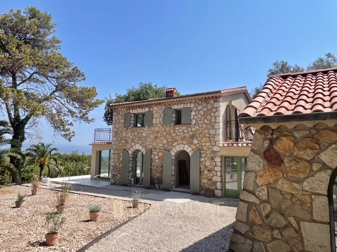 Villa in La Constance-Le Puy, Antibes, France 4 - 18853499