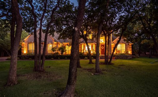 House in Lewisville, Texas, United States 1