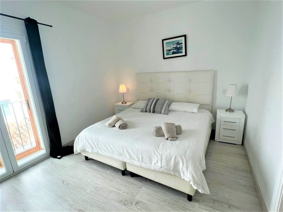 Townhouse en Playa Puerto Banús, Marbella, España 5 - 18860133