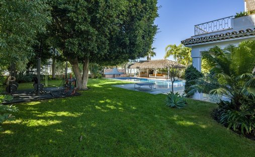 Villa in Puerto Banus, Marbella, Spain 1