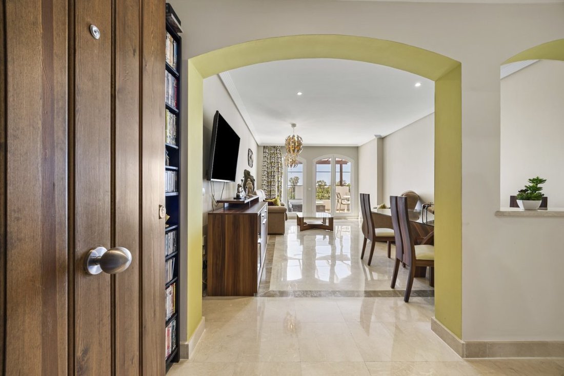 Apartment in La Zagaleta, Benahavis, Andalusia 1 - 18859290