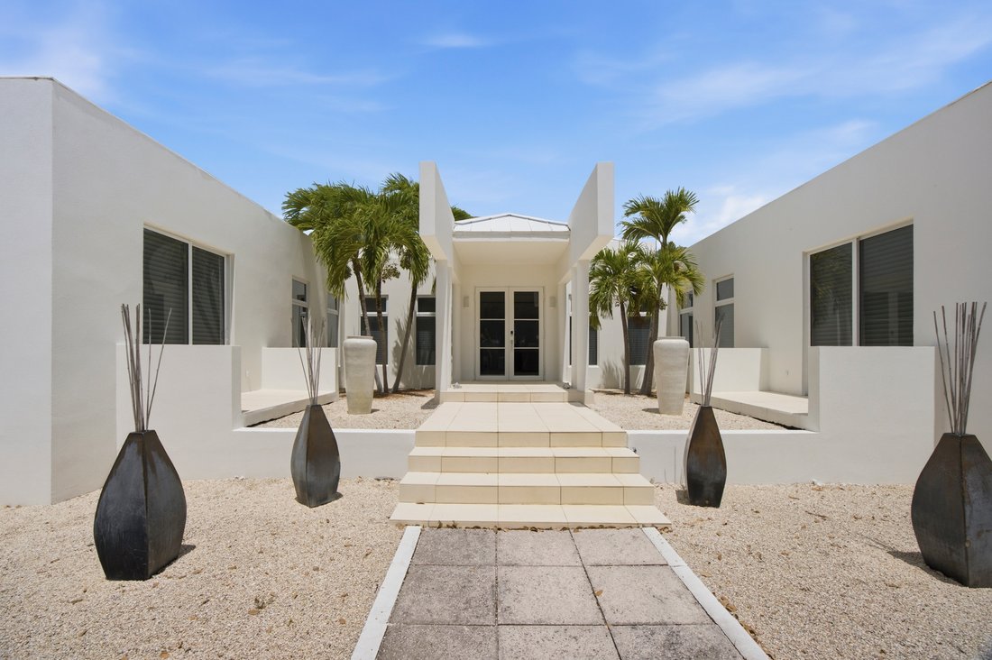 Haus in Leeward Settlement, Caicos Islands, Turks- und Caicosinseln 4 - 18850454
