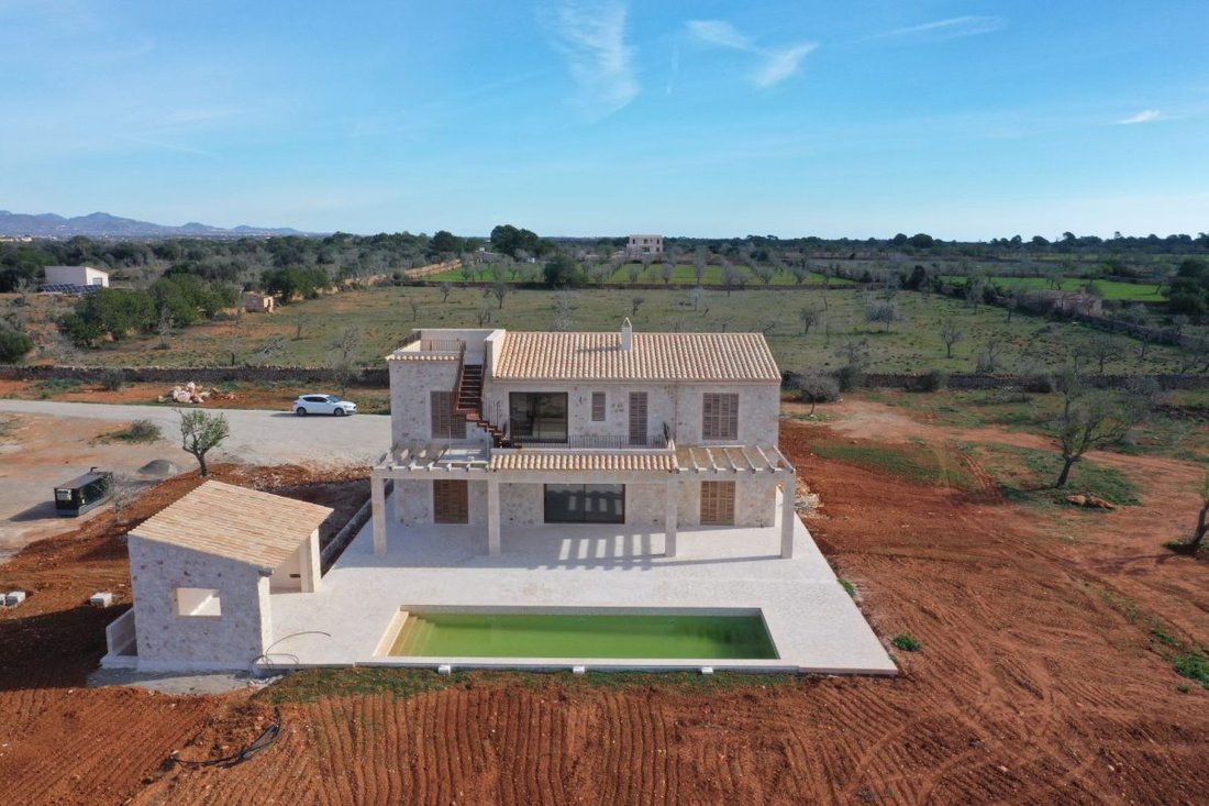 House in ses Salines, Balearic Islands, Spain 5 - 18857431