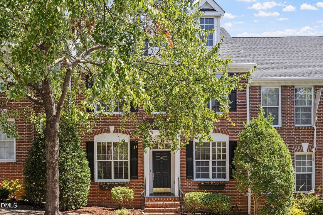 Residenza a Chapel Hill, Carolina del Nord, Stati Uniti 2 - 18842045