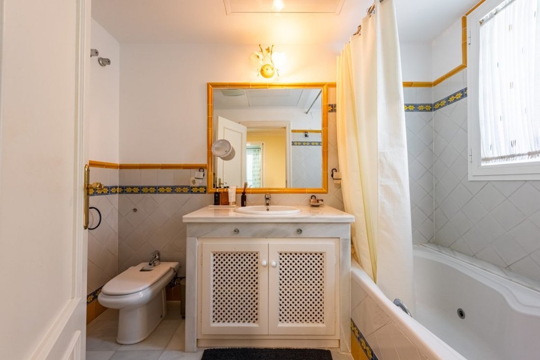 Villa a Casares, Andalusia, Spagna 2 - 18857510