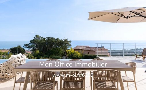 House in Frejus, Provence-Alpes-Côte d'Azur, France 1
