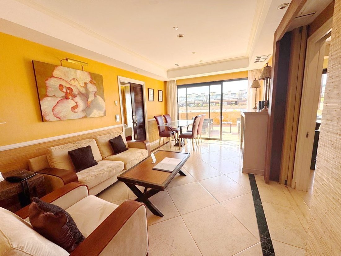 Apartment in Puerto Banus, Marbella, Spain 4 - 18859963