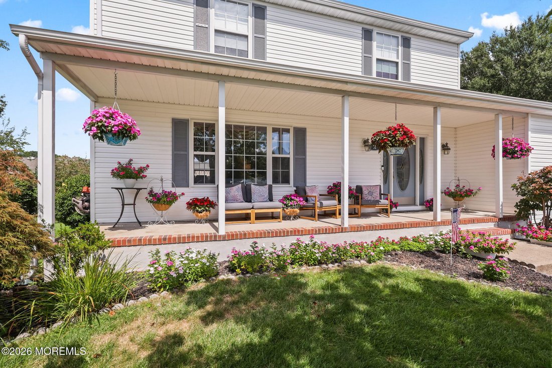 Hazlet, New Jersey, United States 2 - 18848735