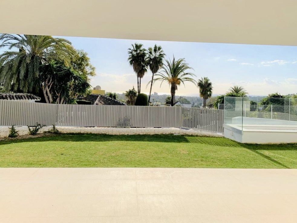 Apartment in Nueva Andalucia, Marbella, Spain 1 - 18860203