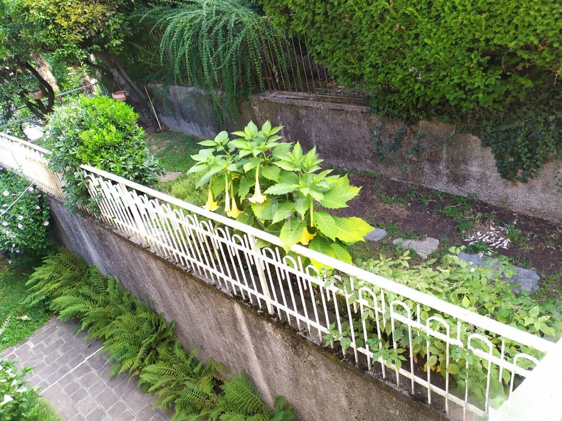 Penthouse in Bellano, Lombardy, Italy 2 - 18850042