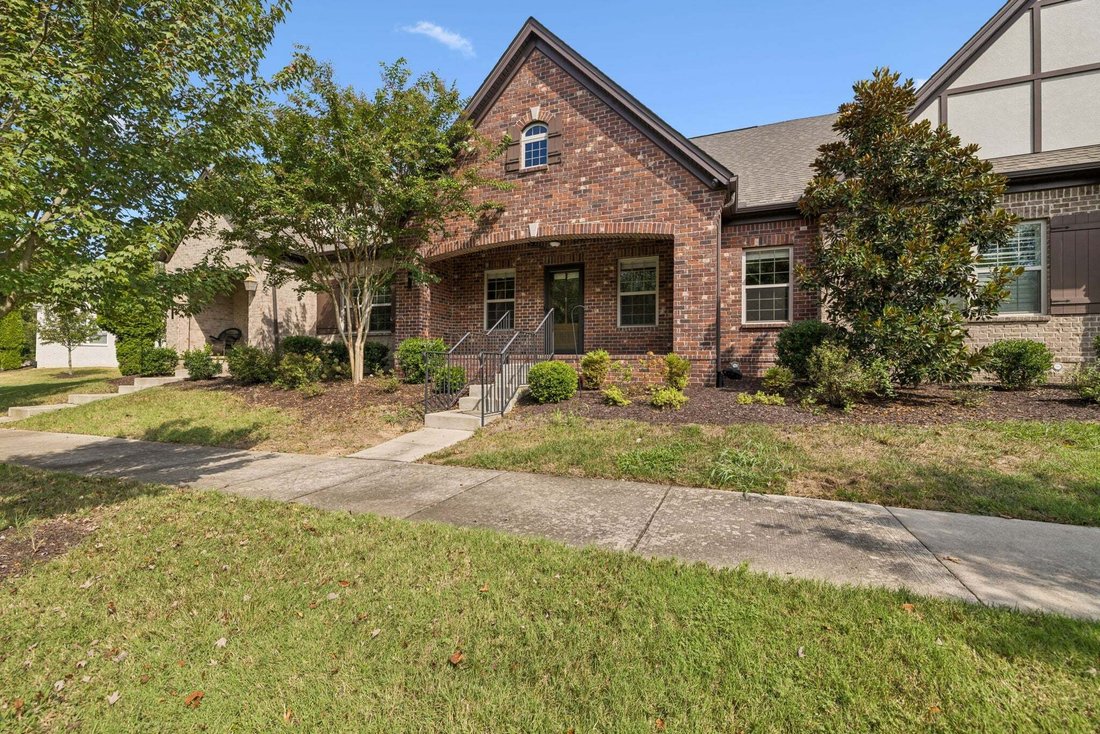 Townhouse in Franklin, Tennessee, United States 1 - 18851337