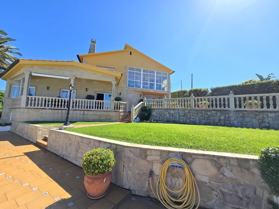 Villa in Oya, Galicia, Spain 2 - 18451443