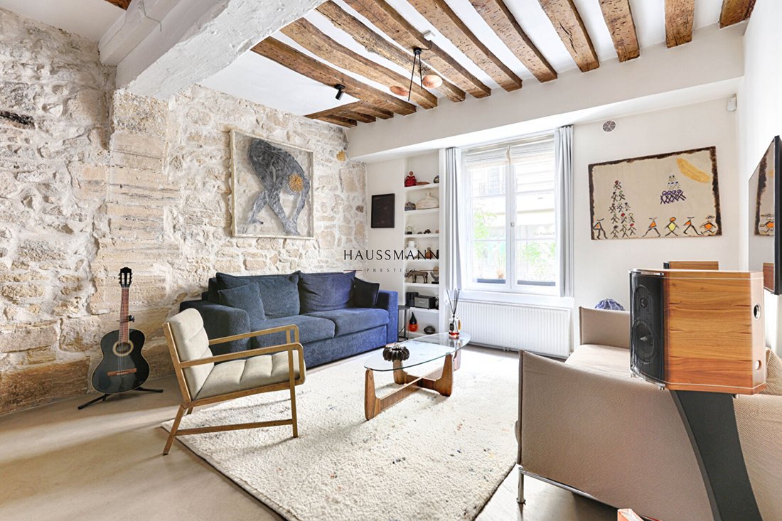 Apartment in Archives, Paris 3e Arrondissement, Paris 3 - 18852367