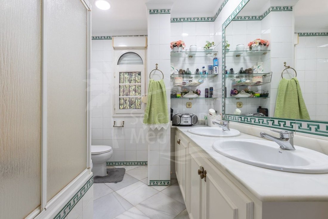 Villa in Estepona, Andalusia, Spain 3 - 18857014