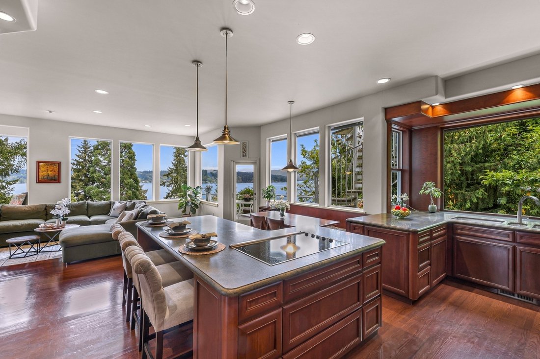 House in Bellevue, Washington, United States 4 - 17881228