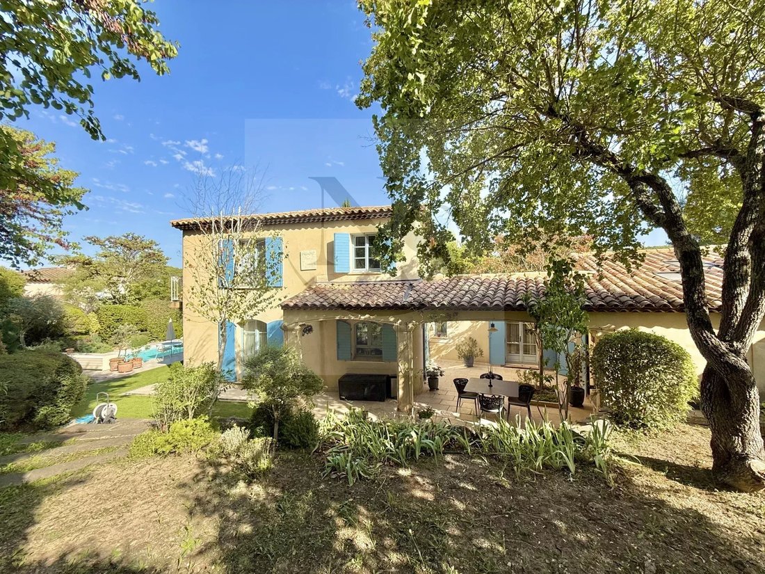 Villa in Est-Repentance-Les Trois Bons Dieux, Aix-en-Provence, France 4 - 18855063