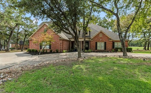 House in Gun Barrel City, Texas, United States 1