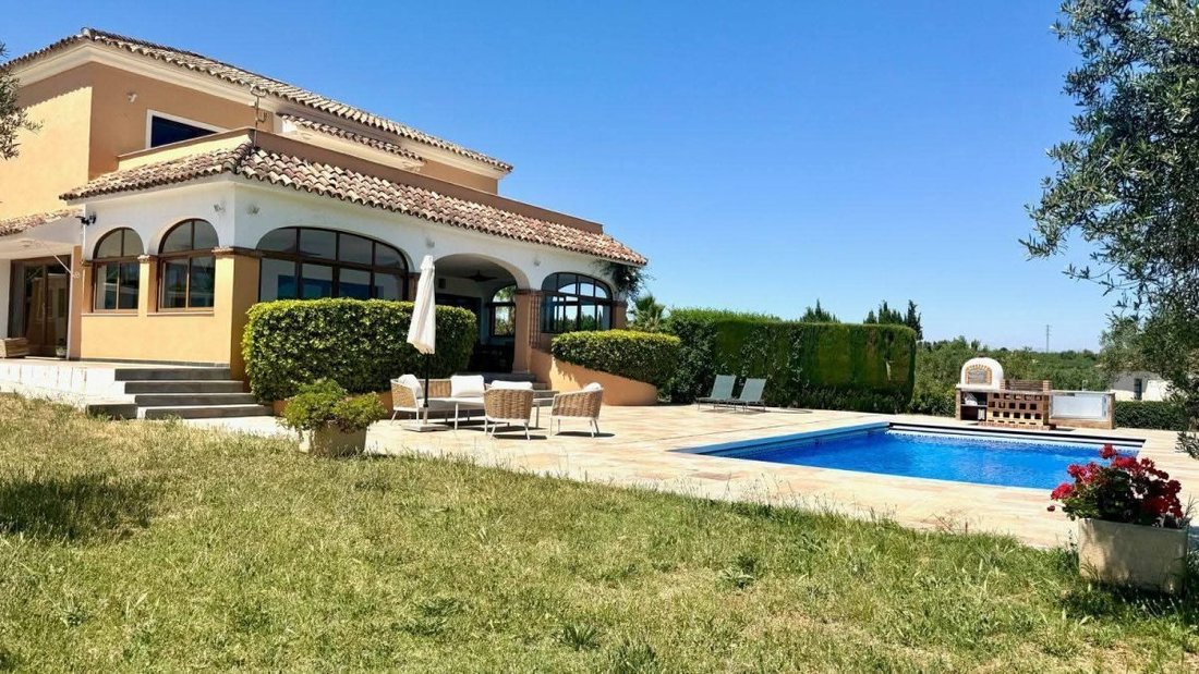 Villa a Alhaurín el Grande, Andalusia, Spagna 1 - 18858938