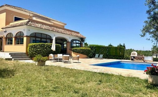 Villa in Alhaurin el Grande, Andalusia, Spain 1