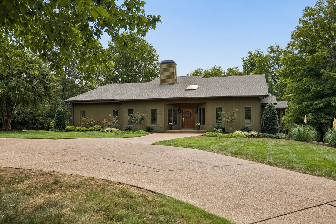 House in Columbia, Tennessee, United States 2 - 18849844