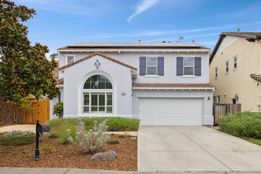 House in Novato, California, United States 2 - 18843511