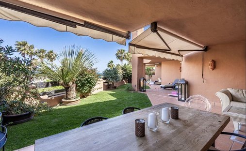 Wohnung in Estepona, Andalusien, Spanien 1
