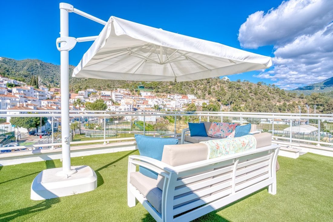 Apartment in Benahavis, Andalusia, Spain 5 - 18862641
