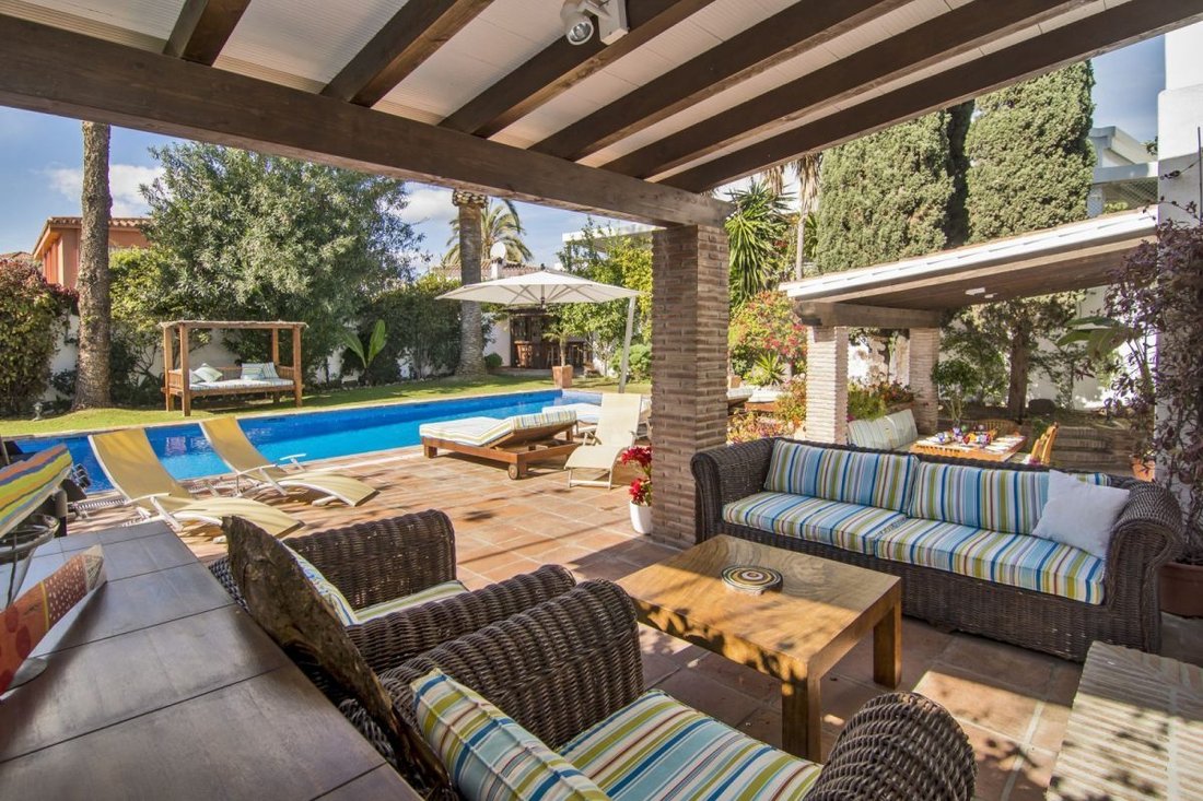 Villa in Marbella, Andalusia, Spain 2 - 18860122