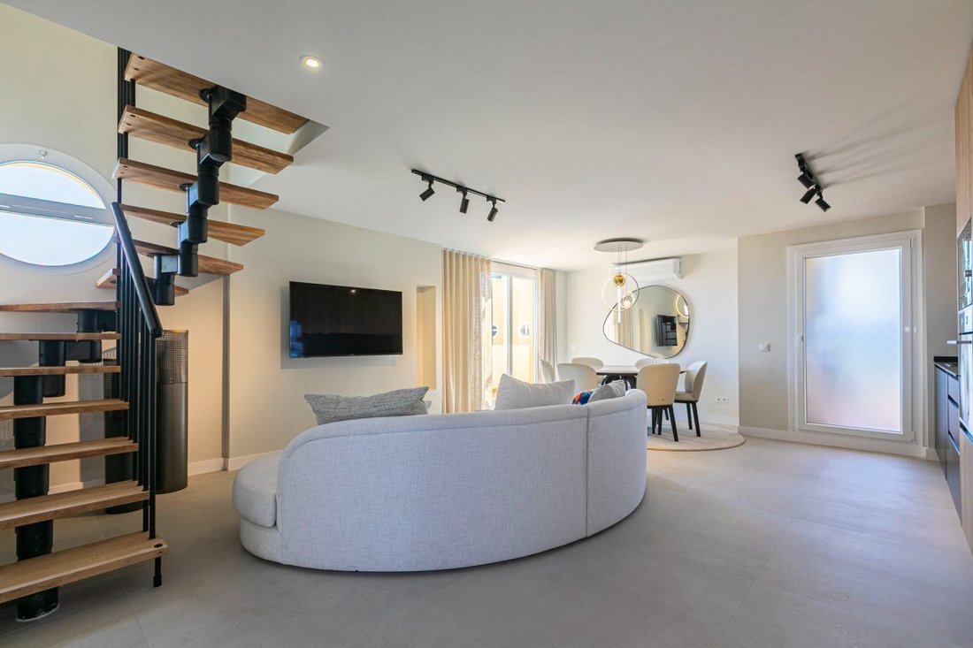 Apartment in Puerto Banus, Marbella, Spain 2 - 18857546