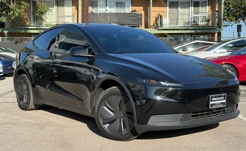 2026 Tesla Model Y Long Range Sport Utility 4D in Azusa, CA, United States 1