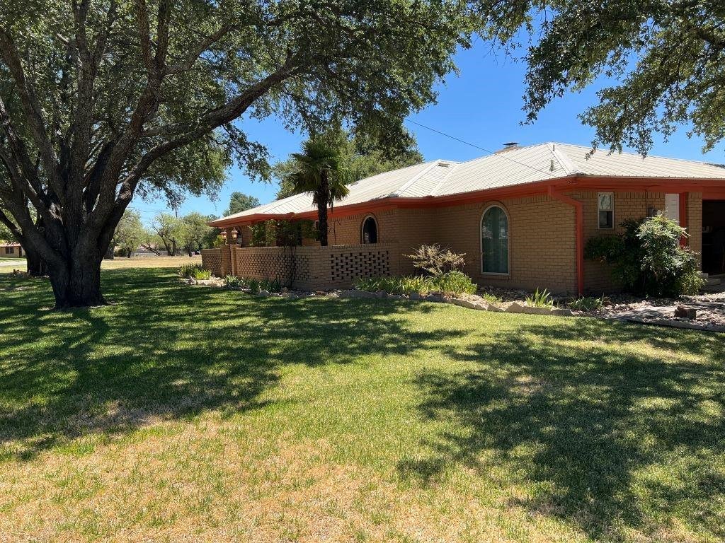House in Brownwood, Texas, United States 2 - 18847058
