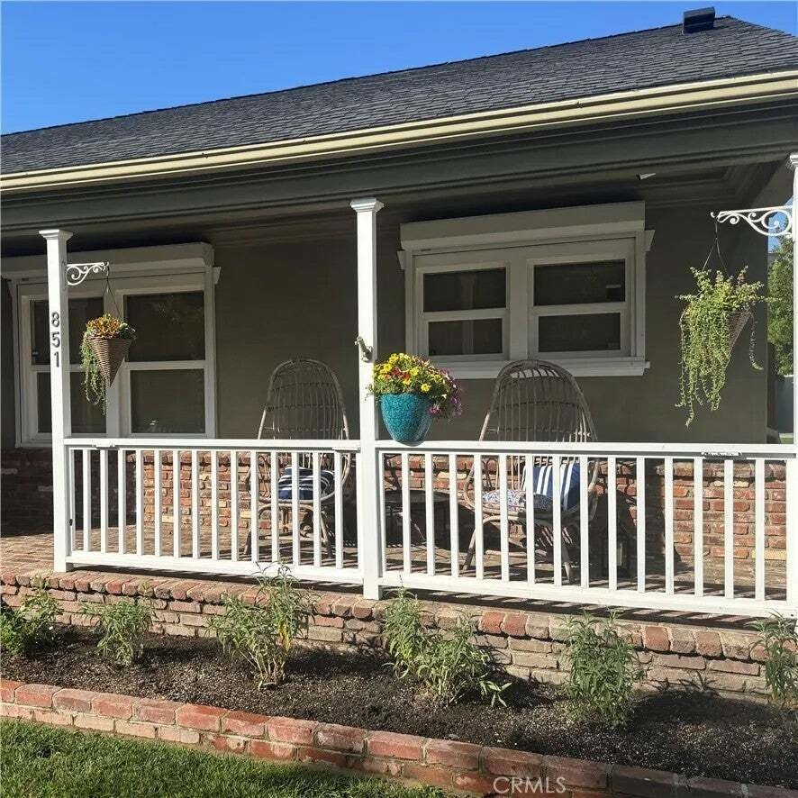 House in Burbank, California, United States 3 - 18829682
