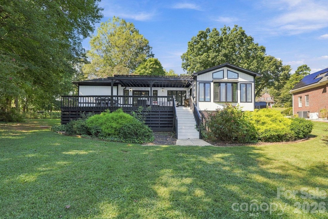 House in Lake Norman of Catawba, North Carolina, United States 2 - 18855097
