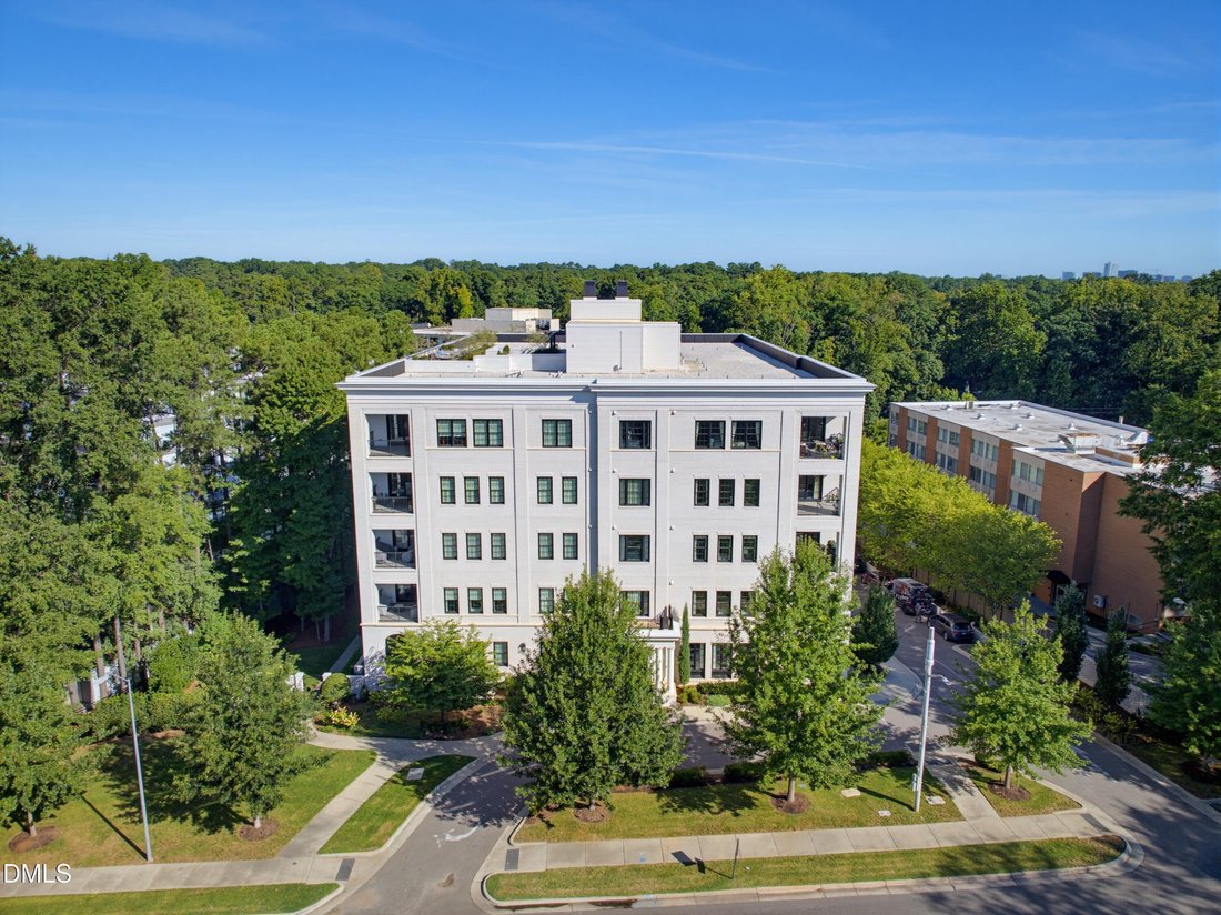 Appartement à Raleigh, Caroline du Nord, États-Unis 1 - 18846052