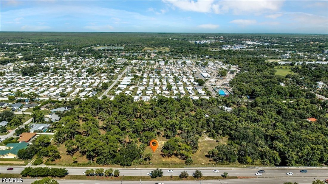 Terrain à Bonita Springs, Floride, États-Unis 4 - 18851576