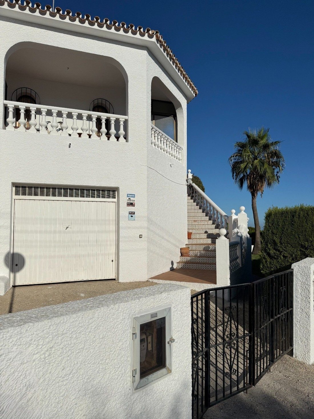 Villa a La Capellania, Benalmádena, Andalusia 2 - 18857248