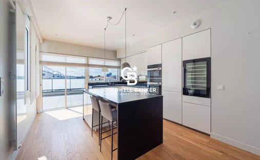 Apartamento en Hôtel de Ville-Quinconce-Saint Seurin-Fondaudège, Burdeos, Francia 1