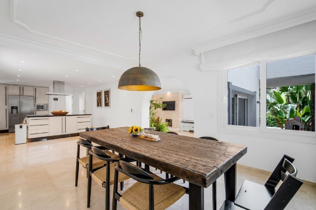 Villa in Puerto Banus, Marbella, Spain 4 - 18860345