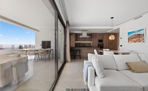 Apartment in Ojen, Andalusia, Spain 1
