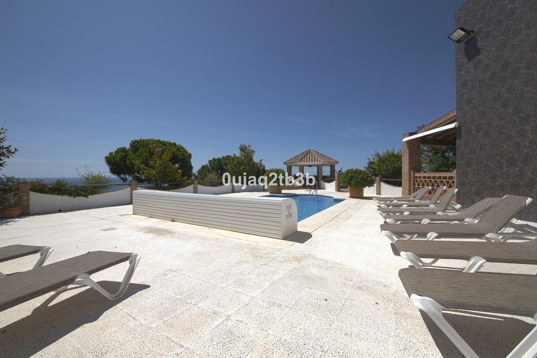 Villa in Estepona, Andalusien, Spanien 5 - 18862726