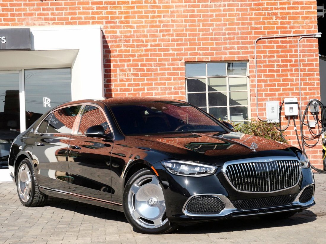 Sedan in Beverly Hills, CA, United States 1 - 18850300