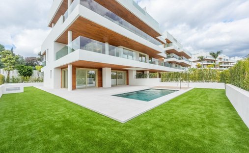 Stadthaus in Marbella, Andalusien, Spanien 1