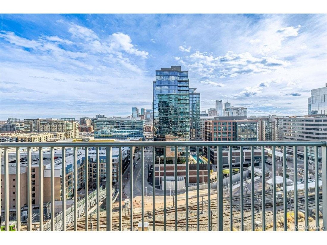 Condo in Denver, Colorado, United States 4 - 18845488