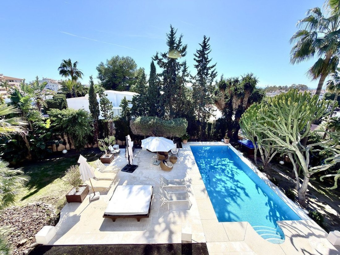 Villa in Puerto Banus, Marbella, Spain 3 - 18856698