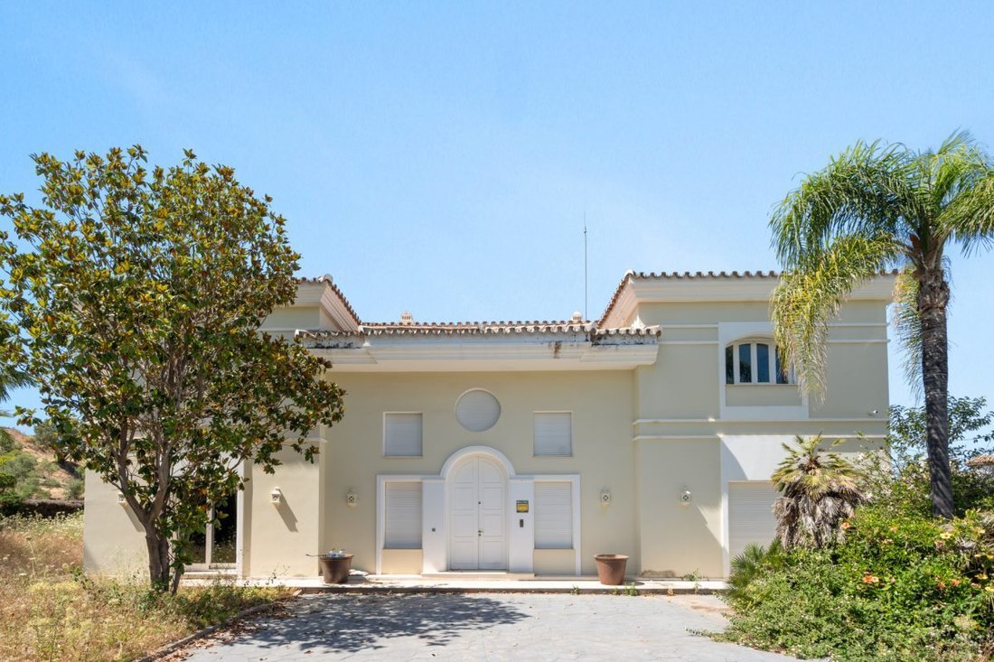 Villa in La Quinta, Benahavis, Andalusia 2 - 18857642