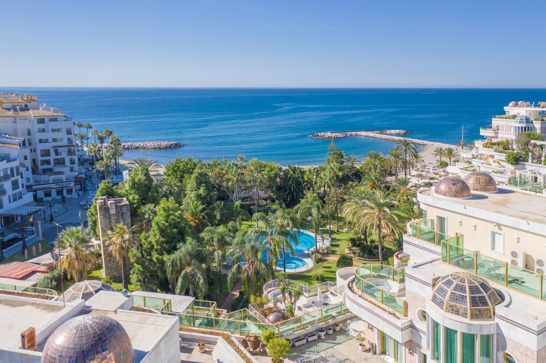 Appartamento a Puerto Banus, Marbella, Spagna 2 - 18859822