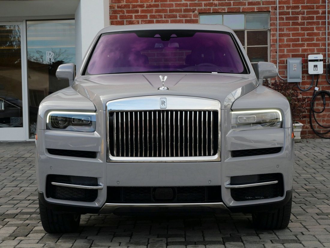 Suv in Beverly Hills, CA, United States 5 - 18850305