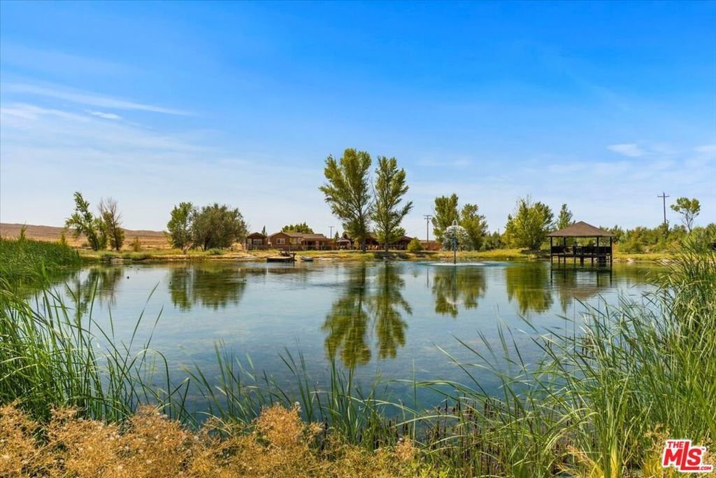 House in Cantil, California, United States 1 - 18845415