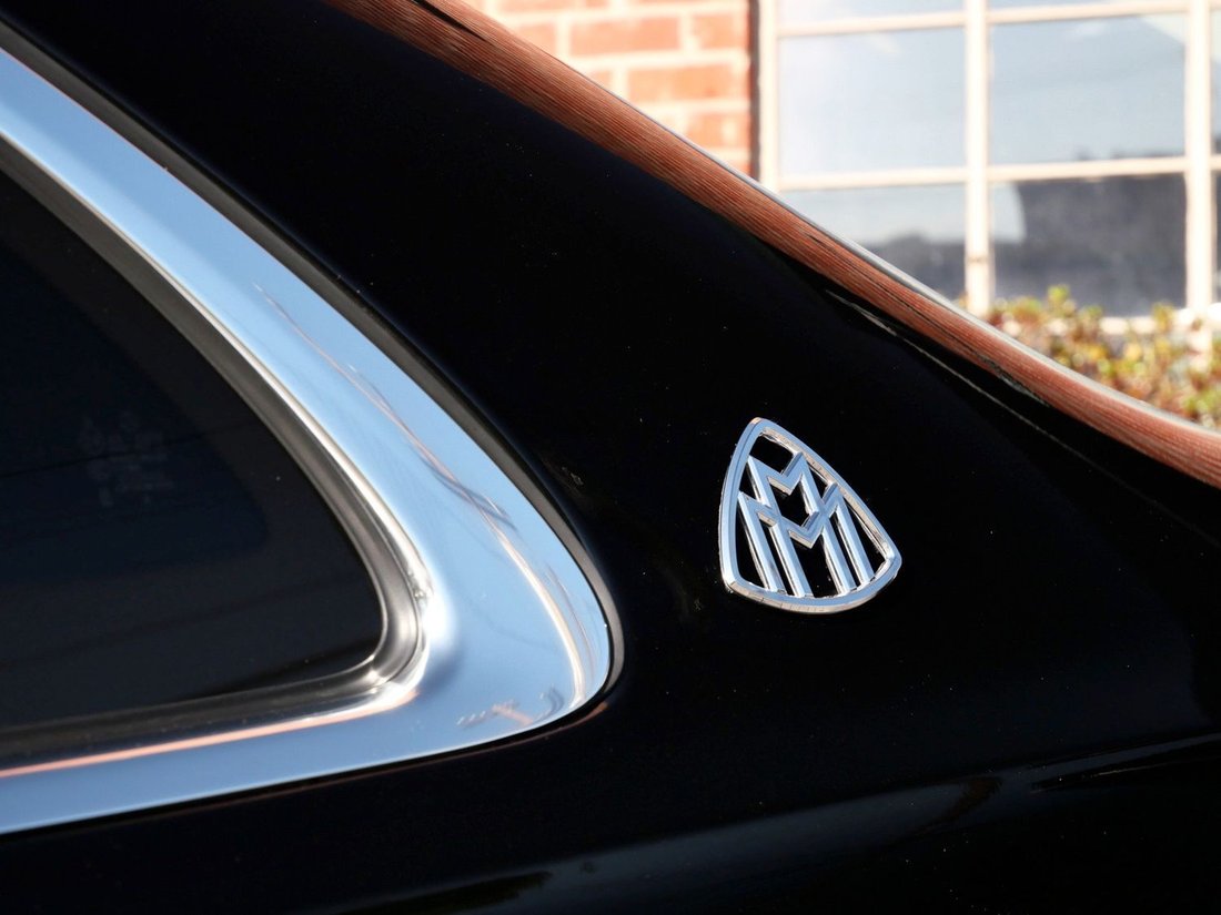 Sedan in Beverly Hills, CA, United States 5 - 18850300