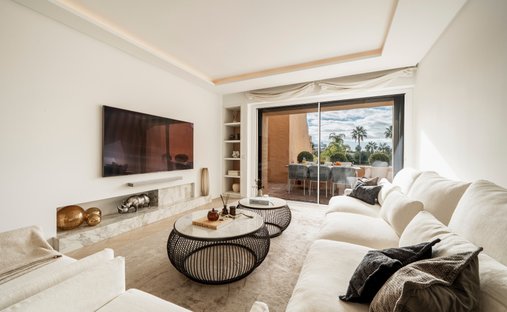 Penthouse in Estepona, Andalusia, Spain 1